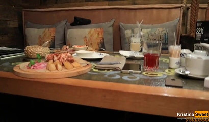 Adorable blonde chick skips dinner for a hot blowjob in public restaurant