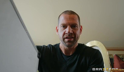 Skinny mature nympho gets her muff fingered and banged by inked dude