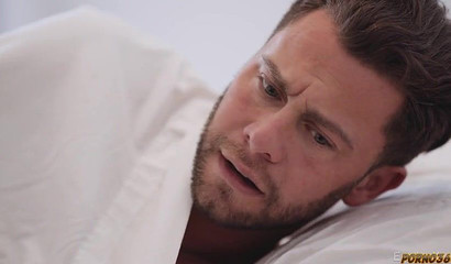 Slutty stepsister seduces her bro and gives him her twat in the kitchen