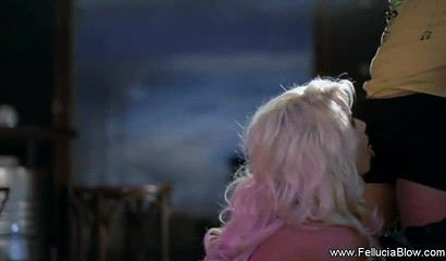 Lucky bartender gets a deepthroat blowjob from a gorgeous blonde babe