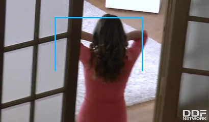 Gorgeous MILF Rachele Richey undresses and gives sloppy head