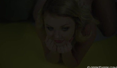 Kinky Dixie Lynn massages her natural tits before throating cock