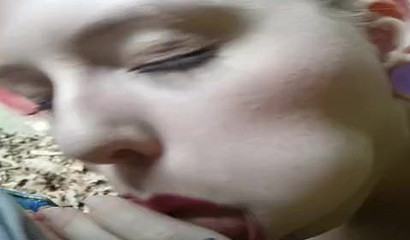 Pink-haired vixen decides to blow off her man in the woods