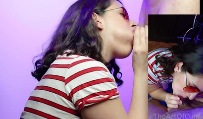 Hottie with sunglasses takes a monster facial