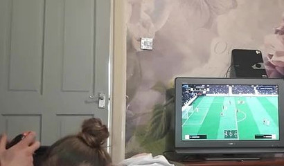 Teen gags on her stepdad's dick and deepthroats it