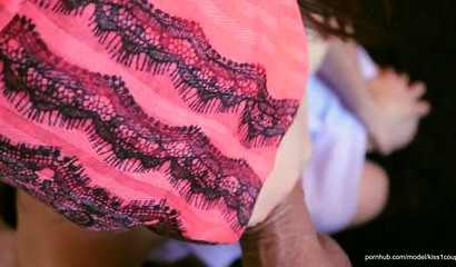 18-year-old Teen's Deepthroat Delight