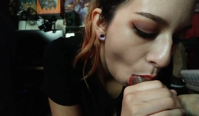 Little babe Azula worshiping a big black dick