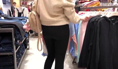 She gets deepthroated and feed with cum in the fitting room