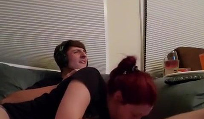 Redheaded PAWG blows me off while playing video games