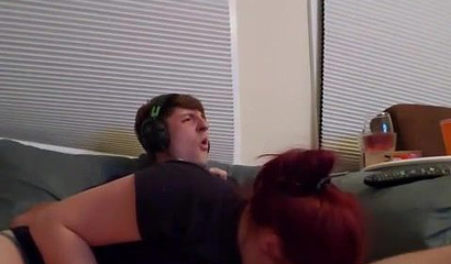 Redheaded PAWG blows me off while playing video games
