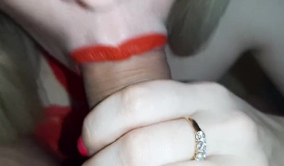 Blonde Teen's Sensual Blowjob