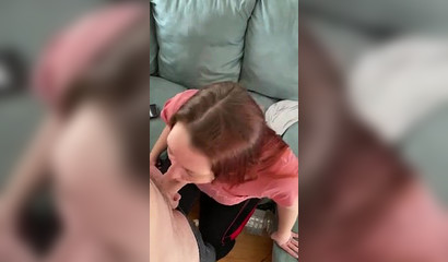 Deep throat session for the lustful hoe Rompe Norte