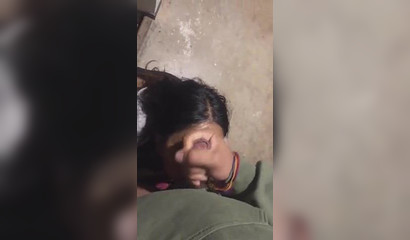 Slutty teenager loves to blow strangers in public