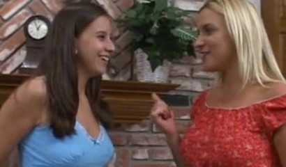 MILFs Kelly Kline & Veronika Raquel sucking a dick by the fireplace