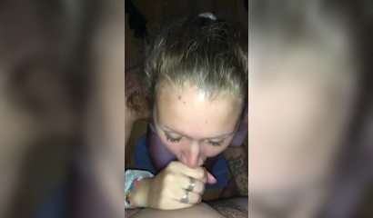 Stunning blue-eyed brunette gives a wonderful blowjob with eye contact