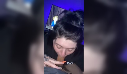 Slutty brunette teen sucking a big dick until she gets cumshot