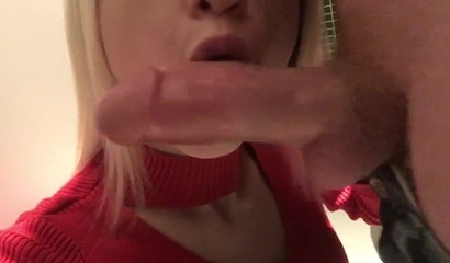 Blonde student Freya Stein blows to pay for college