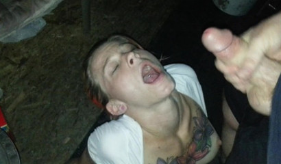 Lady Shatter Gets Facial from Hubby's Friend