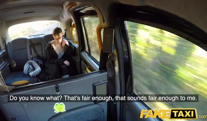 Big cock for Luna Rival's hairy pussy in a taxi