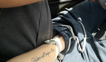 Polish amateur wife Amitiel Angel swallowing cum in a car