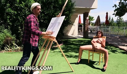 Naturally busty babe Sweetie_Fox gets pounded by an artist