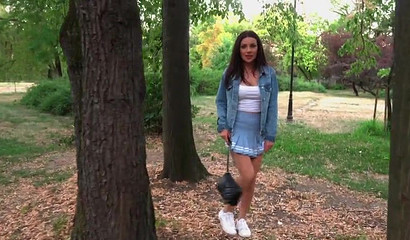Quick Blowjob in the Park