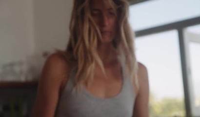 Romantic fuck on a sex trip to Sri Lanka