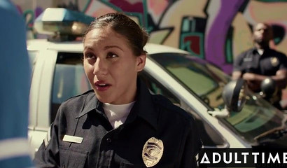 Latina Vicky Chase gets screwed by a bearded biker