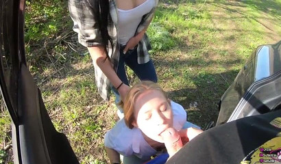 Blonde blows a tourist in public