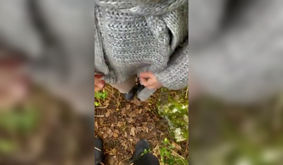 Maevaa Sinaloa enjoys oral creampie outdoors