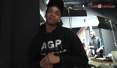 Whenever she feels horny Liz Jordan gos for a hardcore blowbang