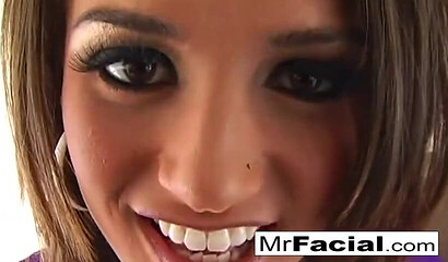 Babe Enjoys Cum Facial