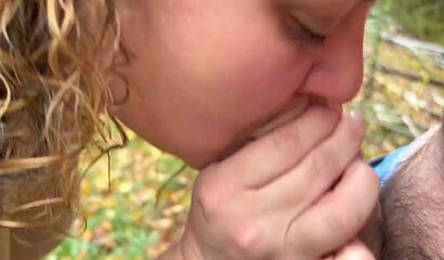 Cum in milf's mouth makes her lose her mind and want to fuck