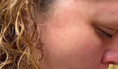 Cum in milf's mouth makes her lose her mind and want to fuck