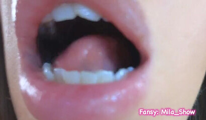 Some chicks are addicted to oral sex and the taste of juicy cum