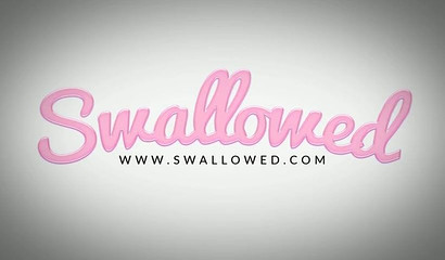 Rimjob and blowjob performed by hot Jenna J Ross and Taylor Pierce