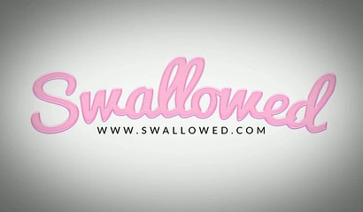 Ivy Wolfe, Mike Adriano and Sadie Blake enjoy team blowjob together