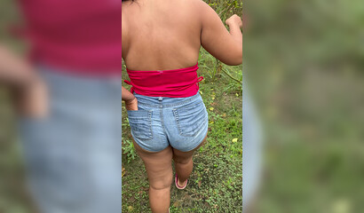 Farm manager gives a Latina peasant woman a job she'll never forget