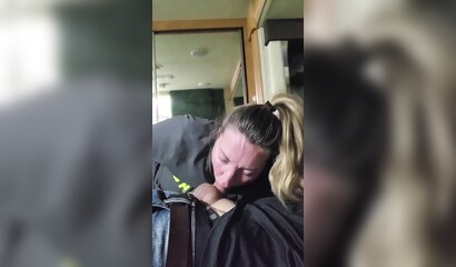 Brunette MILF Gets Her Pussy Stretched Up Close