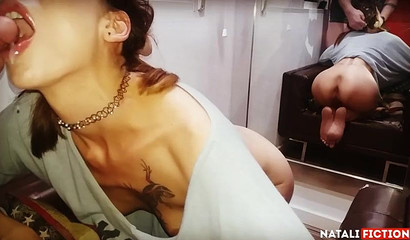 Amateur girlfriend is so thirsty for a big white load