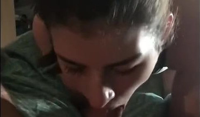 Slut from France from tinder sucking dick on first date