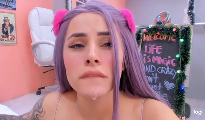 Massive dildos are this Latina's favorite deepthroating sex toys