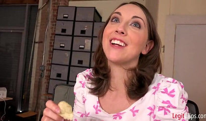 Nympho Nickey Huntsman shows her holes before sucking a meat pole