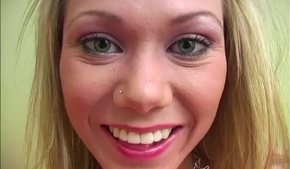 Blonde Samantha Sinn strips, masturbates and blows a dick