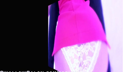 Slutty Rosalyn Sphinx gets her throat fucked brutally