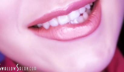 Babes show off their oral skills in a salon compilation