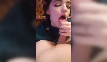 Dark-haired teen gives a first BJ in 2020