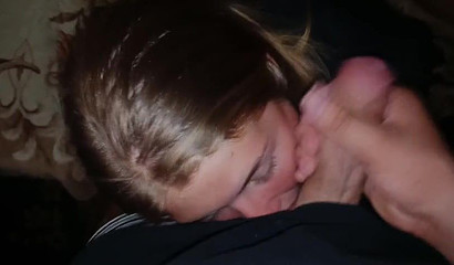 Blonde College Girl's Sloppy Facial