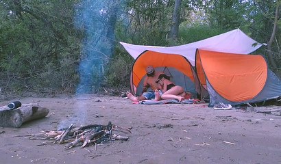 Brunette teen treats the guy with a public suck session