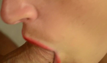 Sensual blonde cutie leaving lipstick marks when she's sucking